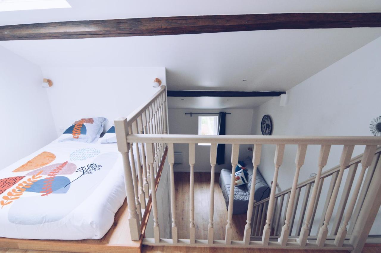 Studios Lsquare-Residence Châtellerault Esterno foto