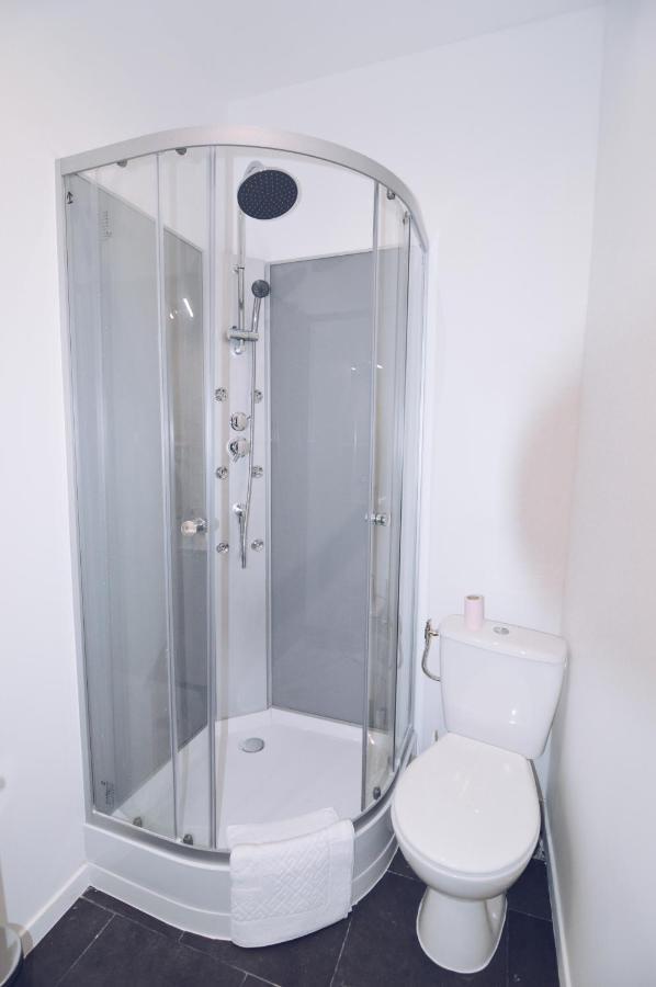 Studios Lsquare-Residence Châtellerault Esterno foto