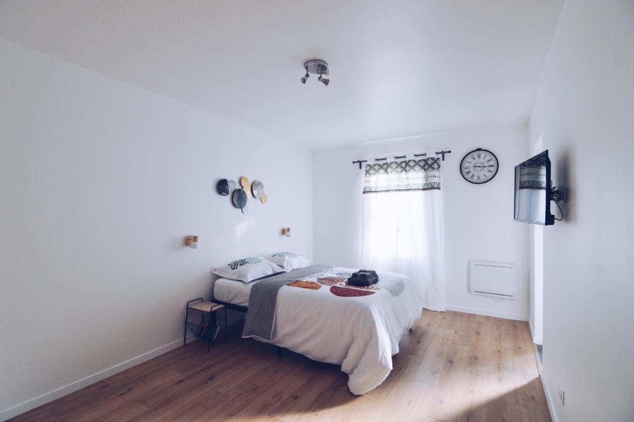 Studios Lsquare-Residence Châtellerault Esterno foto
