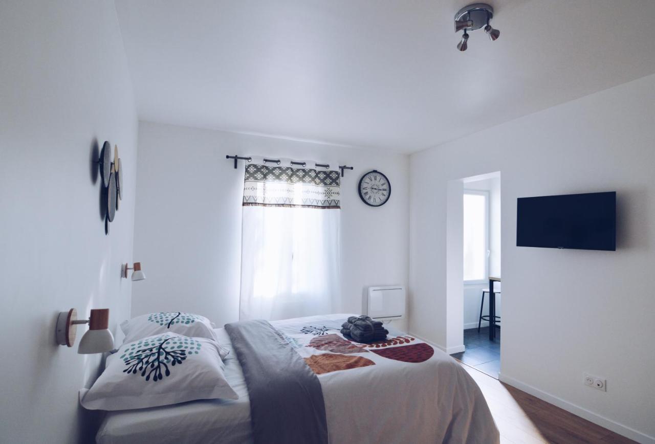 Studios Lsquare-Residence Châtellerault Esterno foto