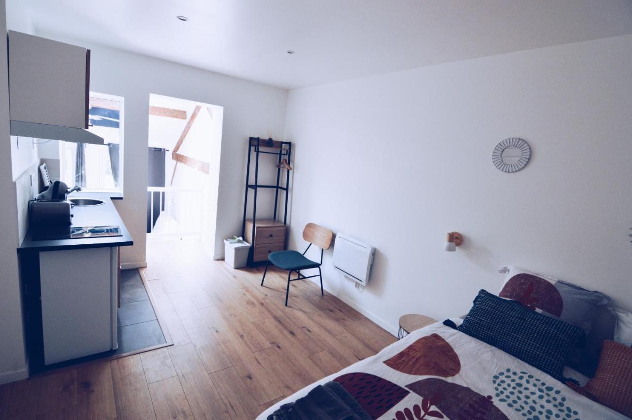 Studios Lsquare-Residence Châtellerault Esterno foto