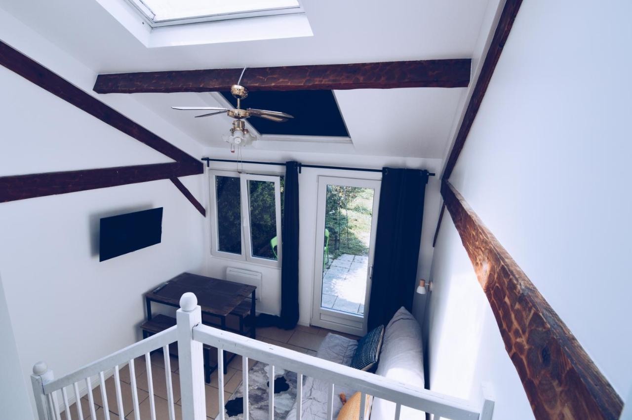 Studios Lsquare-Residence Châtellerault Esterno foto